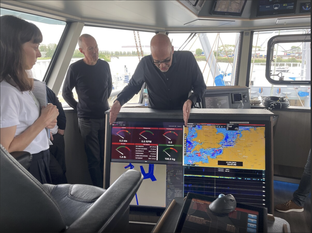 NaviTools — skipper at the helm