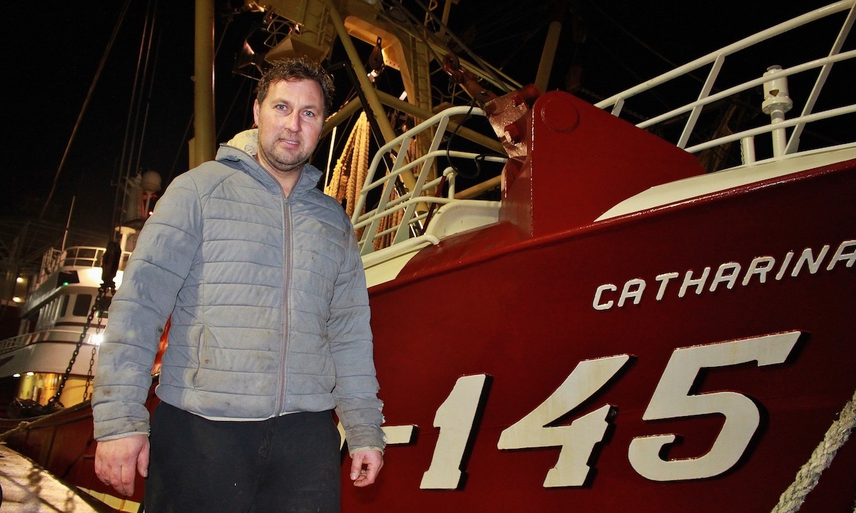 Skipper Geert van der Plas, W-145